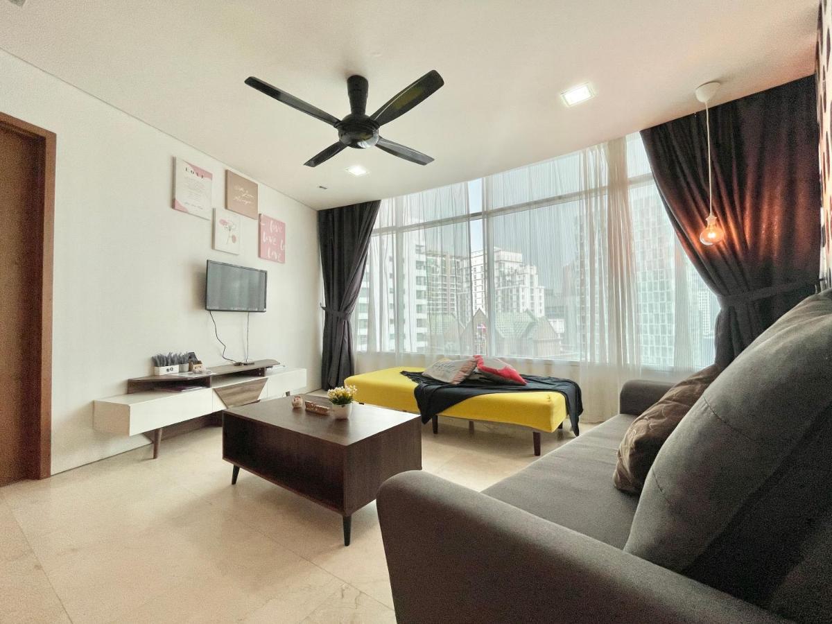 Cozy Apt 5 Mins Walk To Klcc Free Wifi Tvbox Куала-Лумпур Екстер'єр фото